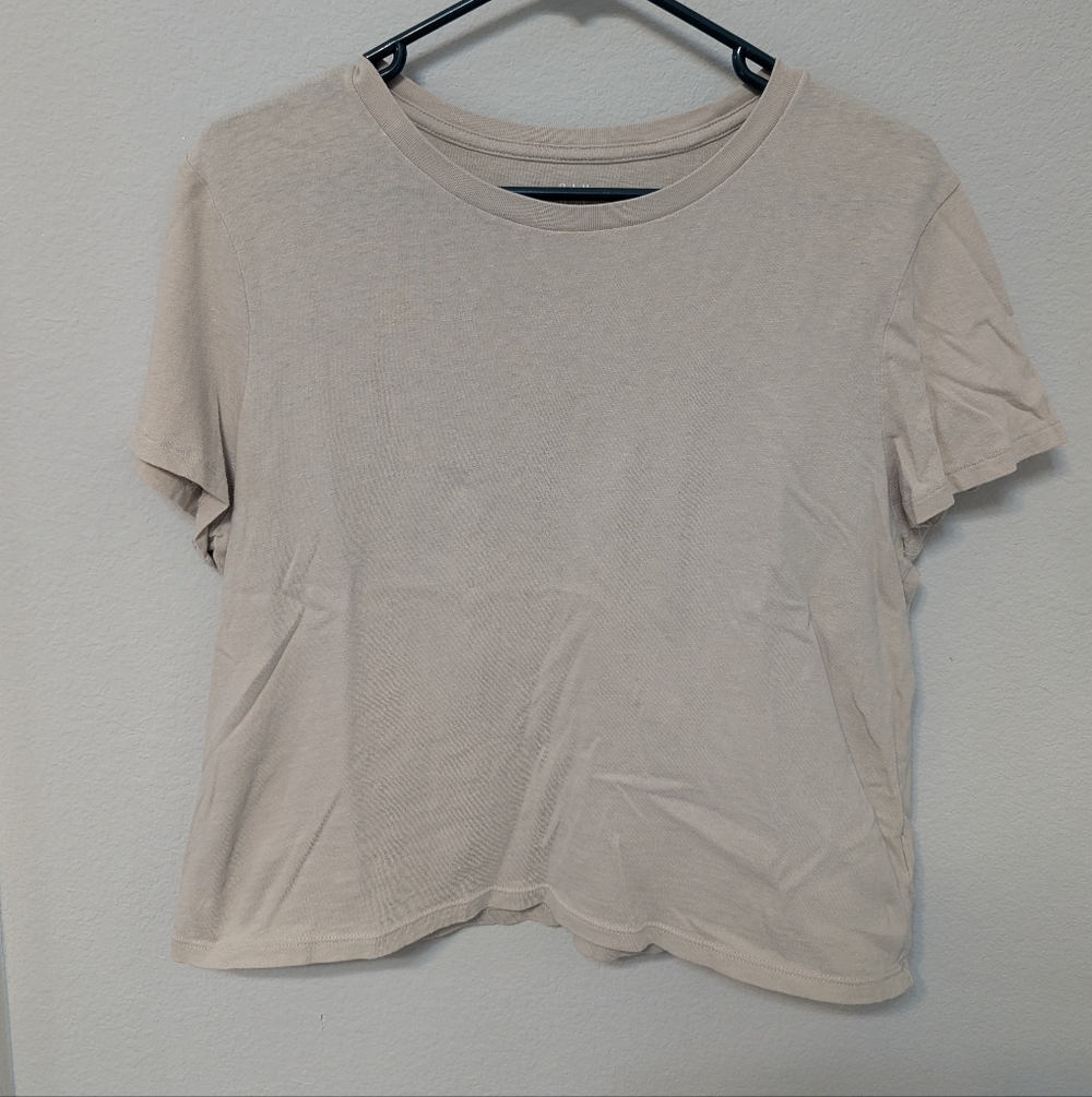 GAP Cream Short Sleeve Tee